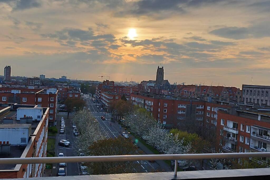 Le Rose - Centre Ville - Wifi Dunkirk Esterno foto